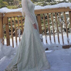 Boho lace wedding dress size 4-6